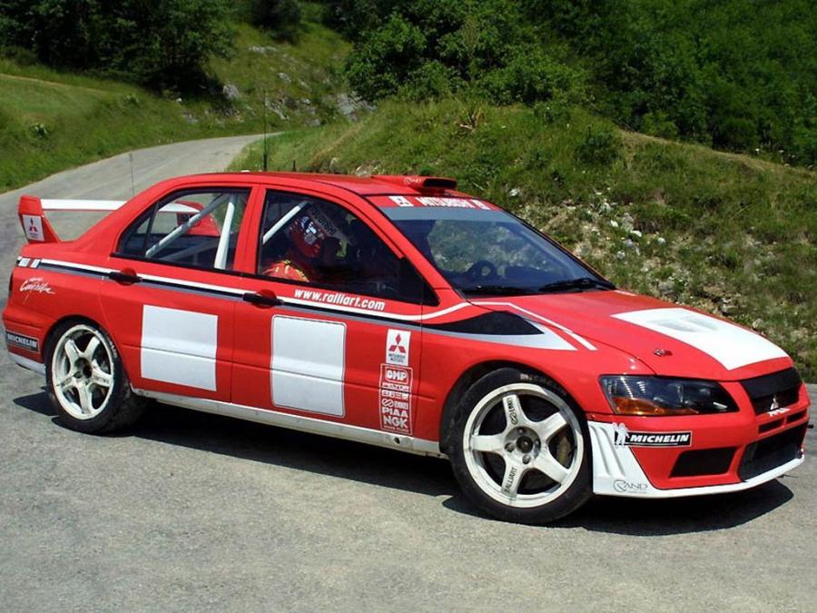  Mitsubishi Lancer Evolution VII WRC 2001 года  (фото 18 из 38)